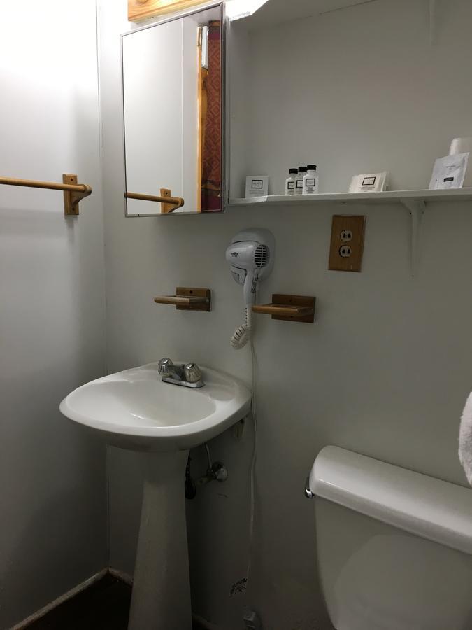 Chinook Winds Motel 杜波依斯 外观 照片