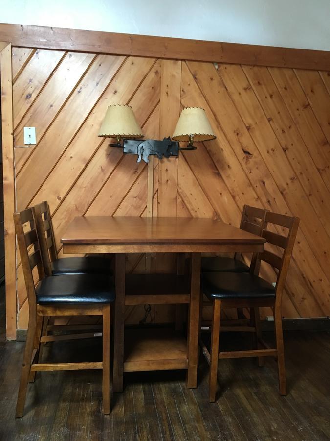 Chinook Winds Motel 杜波依斯 外观 照片