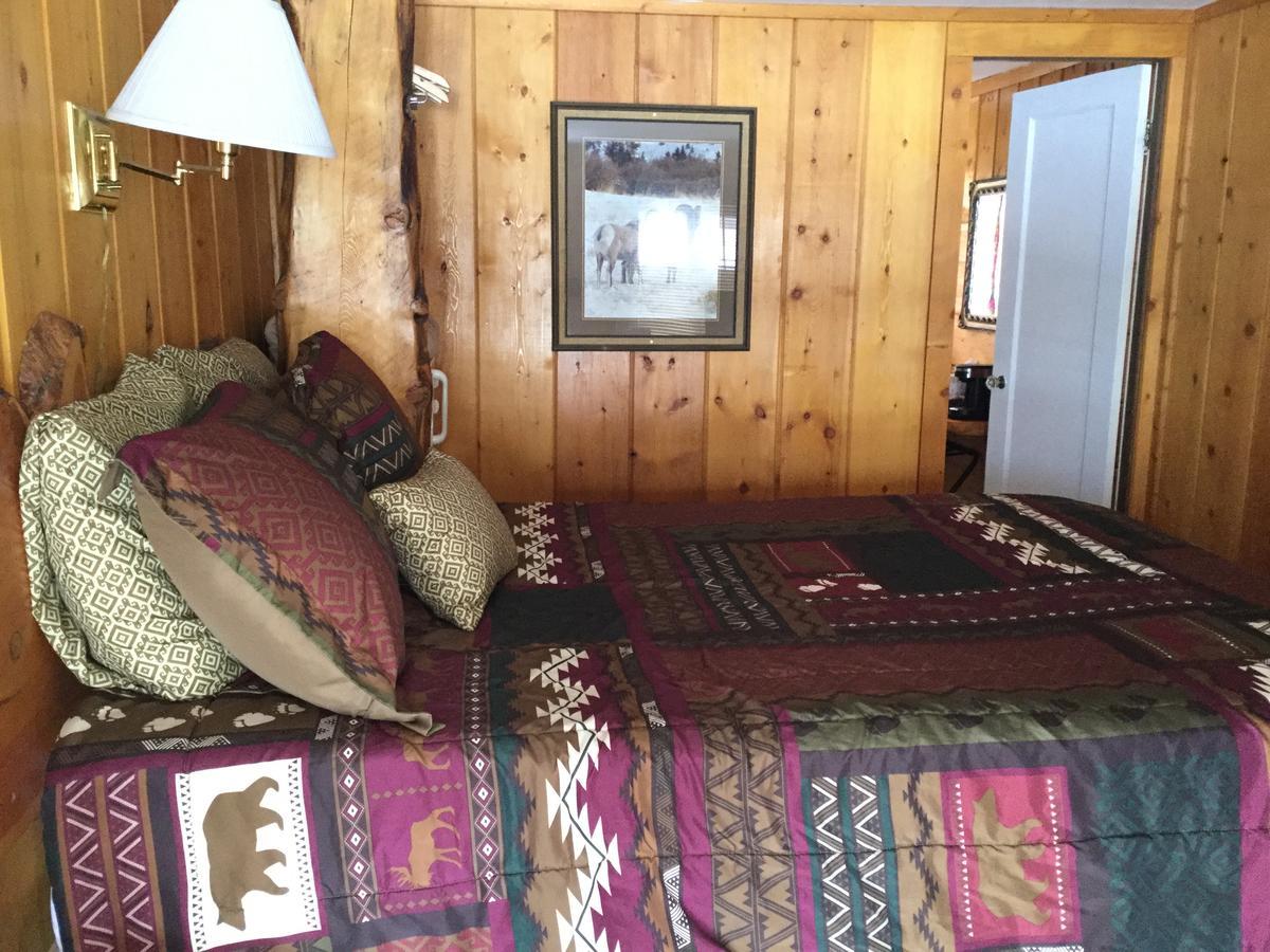 Chinook Winds Motel 杜波依斯 外观 照片