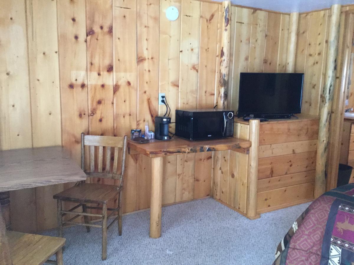 Chinook Winds Motel 杜波依斯 外观 照片