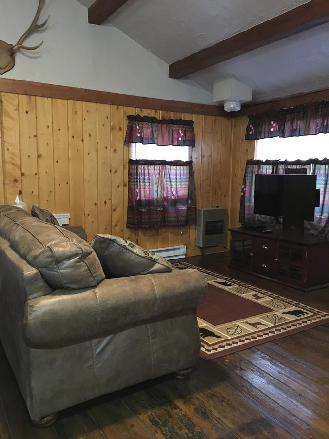 Chinook Winds Motel 杜波依斯 外观 照片